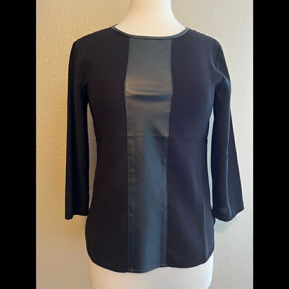 NWT Ann Taylor faux leather panel blouse - Picture 2 of 4